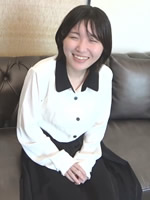 かわいい日本のティーンに中出し